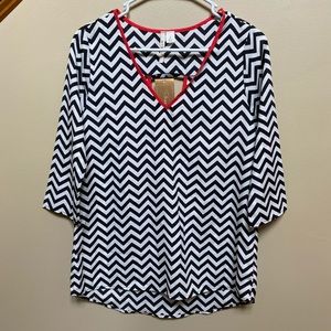 NWT Francesca's Miami Chevron Tunic Blouse